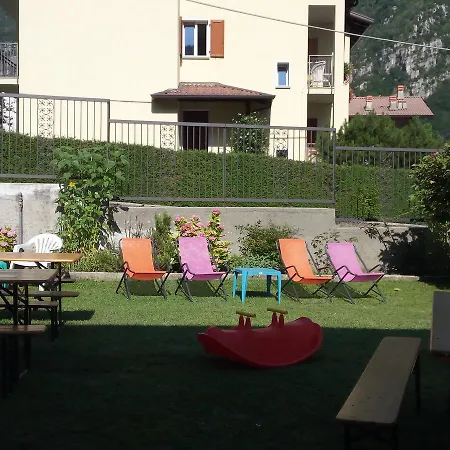 Hostelin De La Comare Bed and Breakfast *