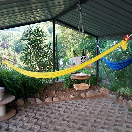 Hostelin De La Comare Bed and Breakfast