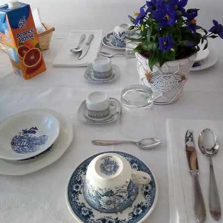 Bed and Breakfast Hostelin De La Comare *