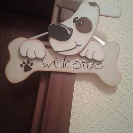 Hostelin De La Comare Bed & Breakfast *
