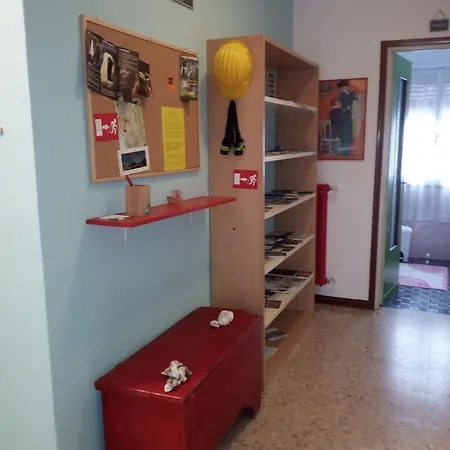 Hostelin De La Comare Bed & Breakfast *