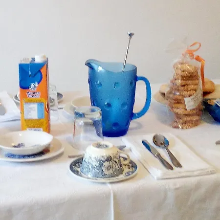 Hostelin De La Comare Bed & Breakfast Ballabio